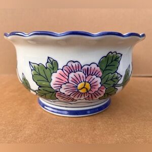 AAA Imports Decoware Fine Pottery Pedestal Planter Blue, Pink,Green Apopka FL